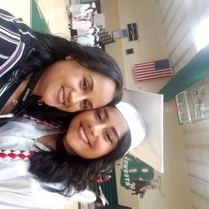 Meet your Posher, Mayra